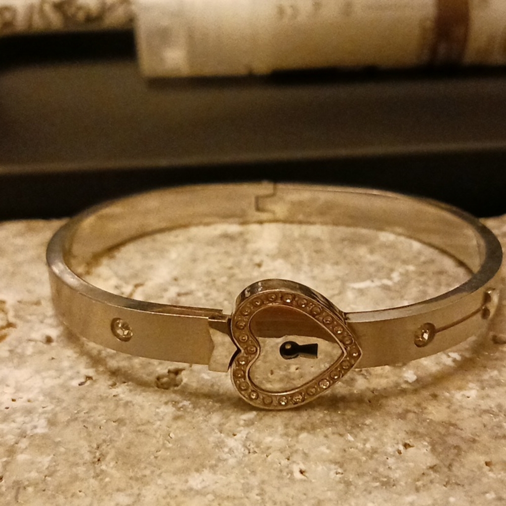 Silver plated studed heart bracelet with key